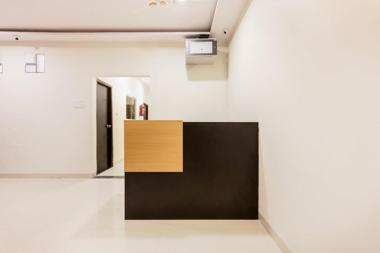 Oyo Flagship 30861 Hotel Velocity Vijay Nagar Indore Extérieur photo