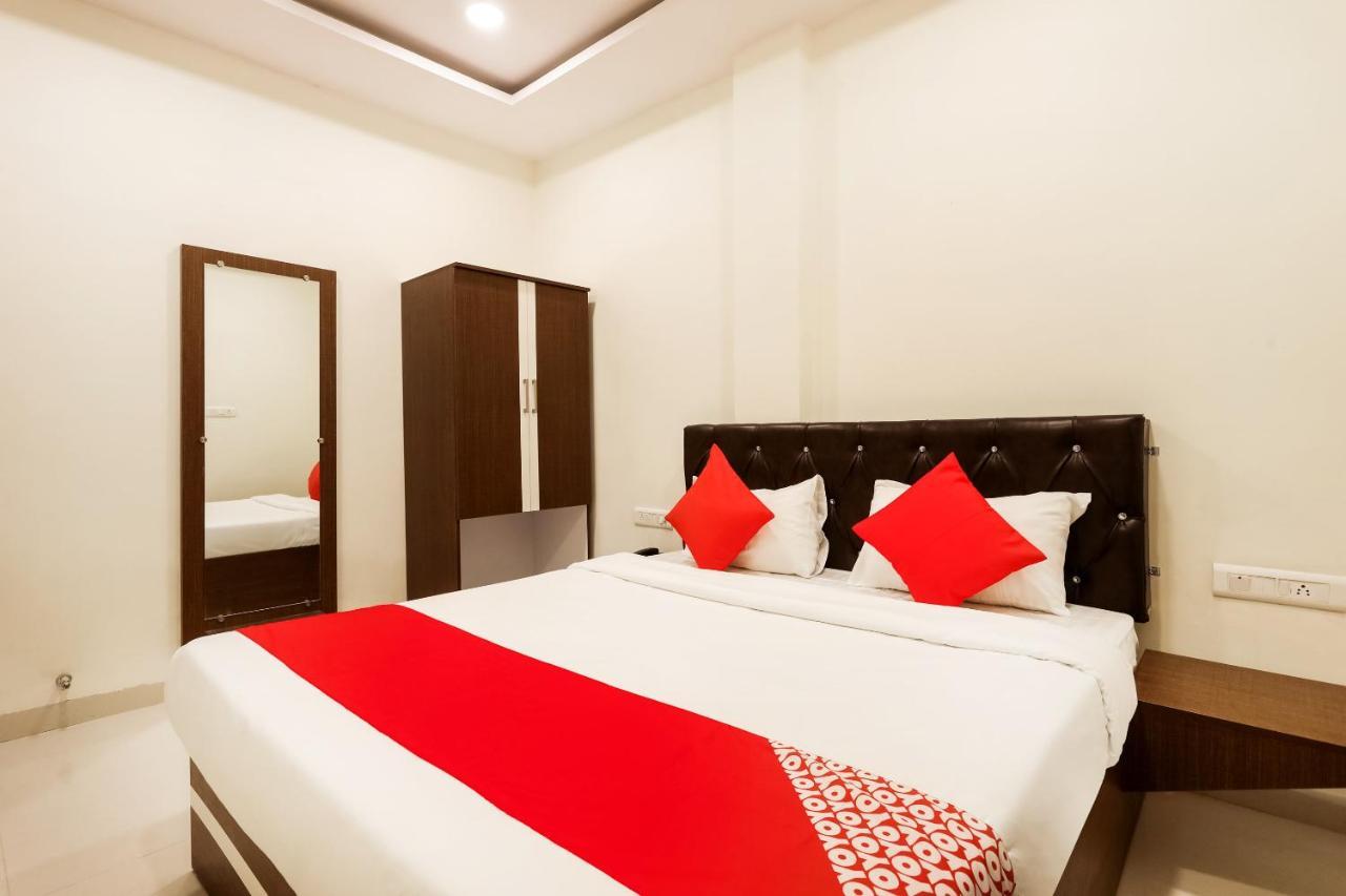 Oyo Flagship 30861 Hotel Velocity Vijay Nagar Indore Extérieur photo