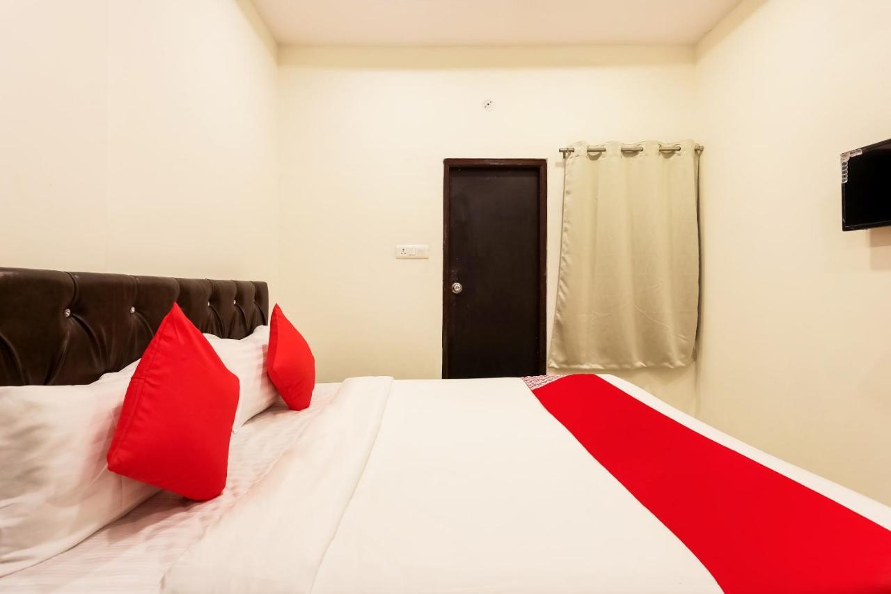 Oyo Flagship 30861 Hotel Velocity Vijay Nagar Indore Extérieur photo