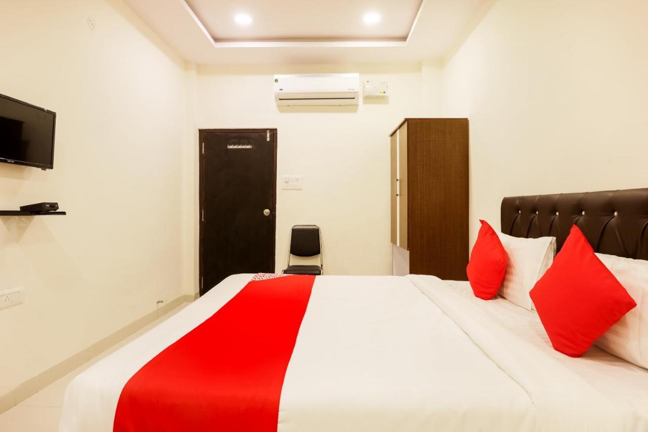 Oyo Flagship 30861 Hotel Velocity Vijay Nagar Indore Extérieur photo