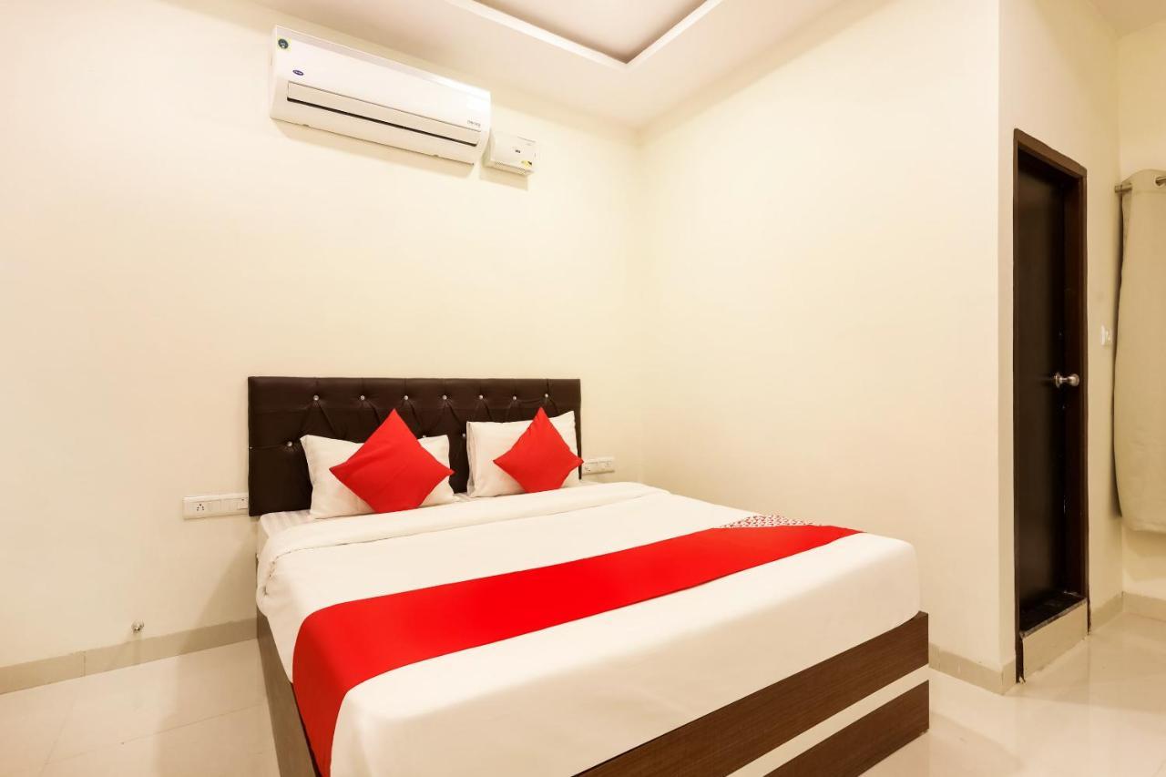 Oyo Flagship 30861 Hotel Velocity Vijay Nagar Indore Extérieur photo