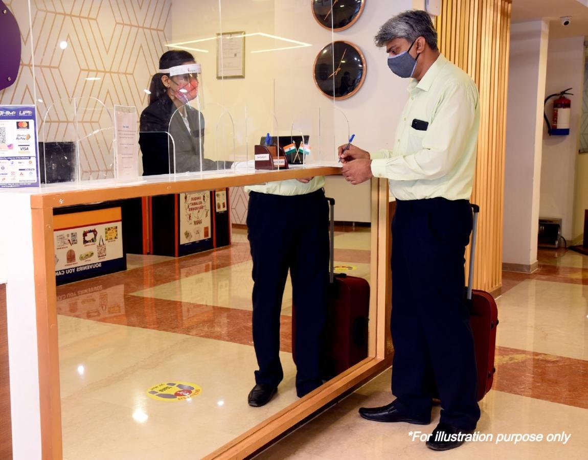 Oyo Flagship 30861 Hotel Velocity Vijay Nagar Indore Extérieur photo