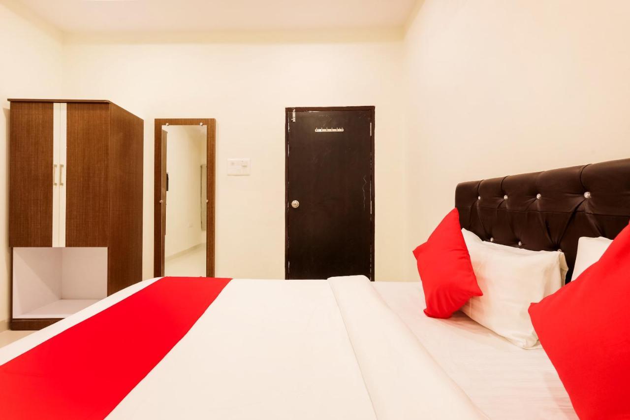 Oyo Flagship 30861 Hotel Velocity Vijay Nagar Indore Extérieur photo